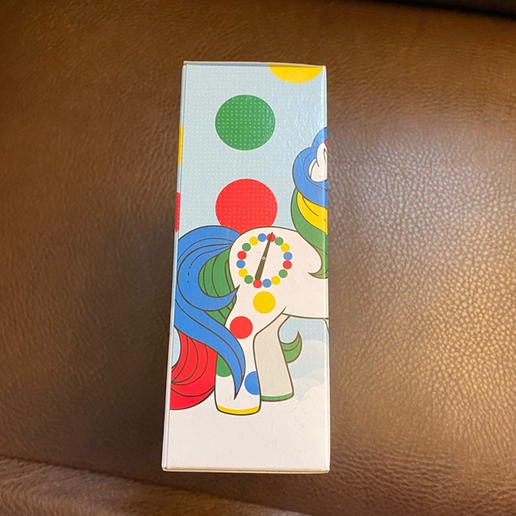 My Little Pony Twister Right Hoof Red - New in Box - Picture 5 of 6